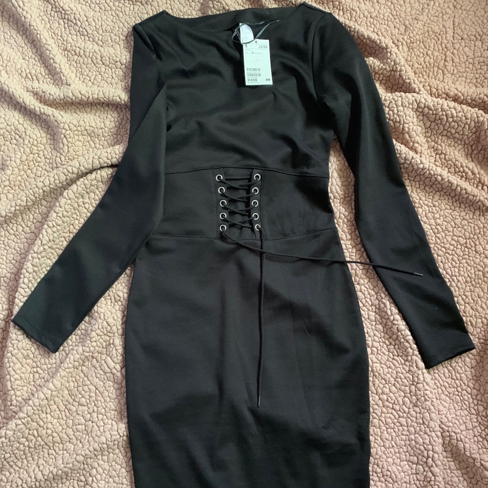 H&M Black Long Sleeve Midi Dress